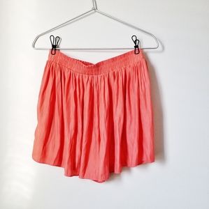 BCBG Coral shorts w/ pockets